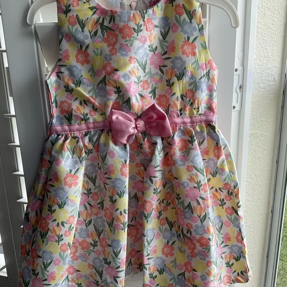 NWT Little Lass 3-Piece Set - Quilted Coat, Satin Floral Dress & Handbag 2T - Picture 5 of 14